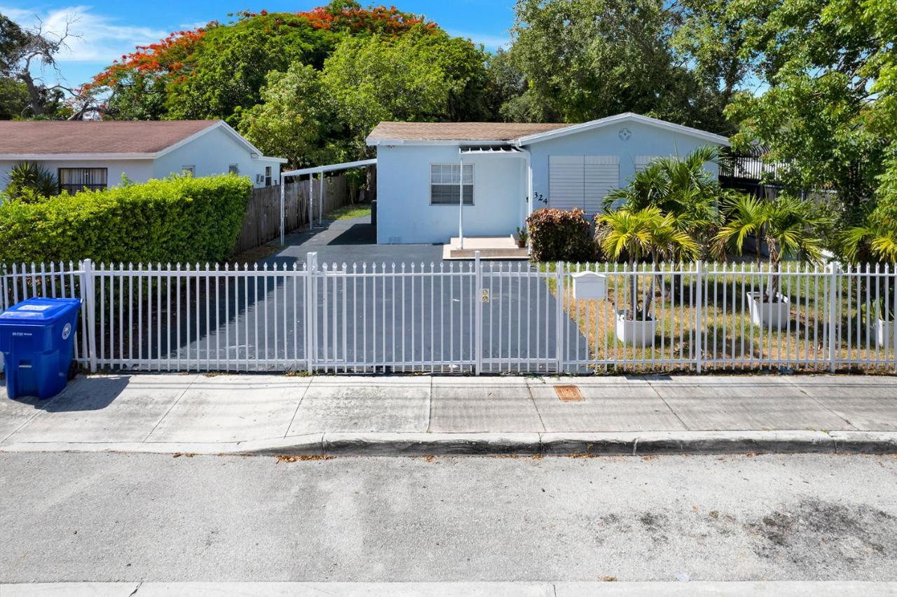 Very Modern Buena Vista Gem Near Wynwood Miami Exterior foto